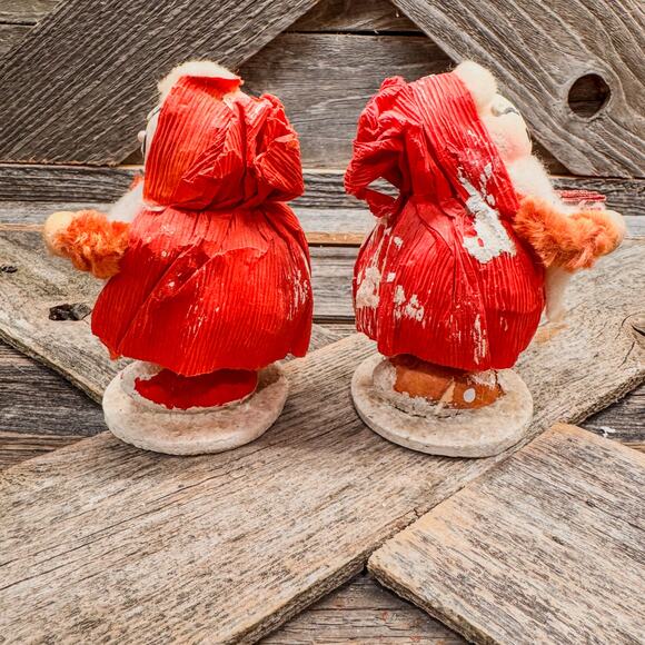Pair of Adorable 1950’s Vintage Santas-Spun Cotton Crepe Corn Husk Paper Mache - Picture 9 of 10